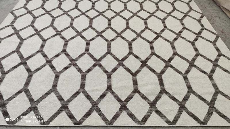 Fisher Heights Handwoven White and Brown Durrie Rug | Banana Manor Rug Company