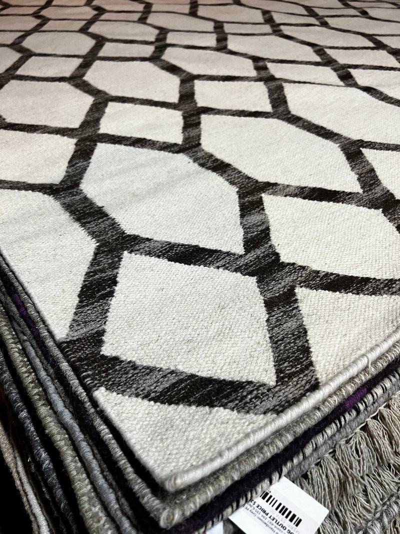 Fisher Heights Handwoven White and Brown Durrie Rug (Multiple Sizes) | Banana Manor Rug Factory Outlet