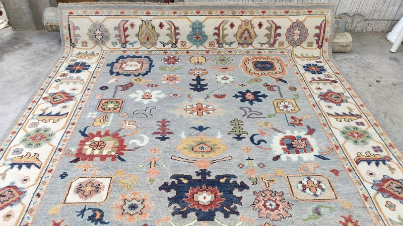 Francis Vanderbilt 8x10 Light Grey and Ivory Hand-Knotted Oushak Rug | Banana Manor Rug Company