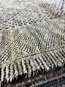 Fred Astaire 8x10 Hand-Knotted Modern Rug Beige and Dark Grey High-Low | Banana Manor Rug Factory Outlet