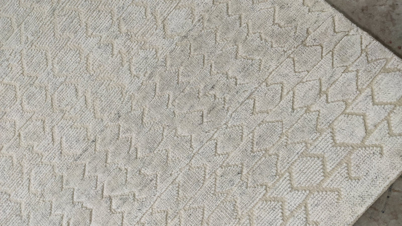 Gina the Misdemeana 8.9x11.9 Ivory Hand-Knotted Modern Rug | Banana Manor Rug Company