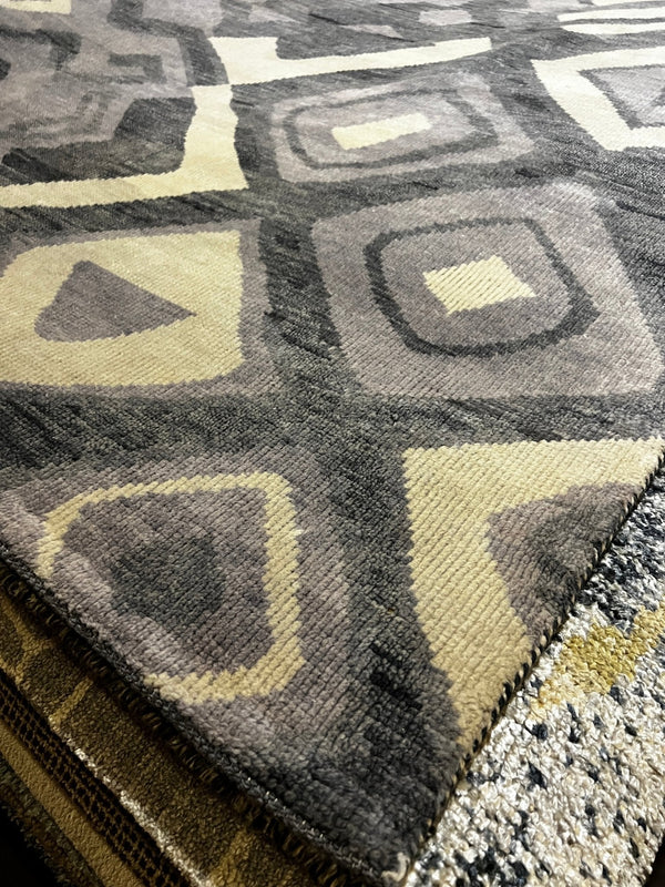 Hasina 5x8 Grey Hand-Knotted Modern Rug | Banana Manor Rug Factory Outlet