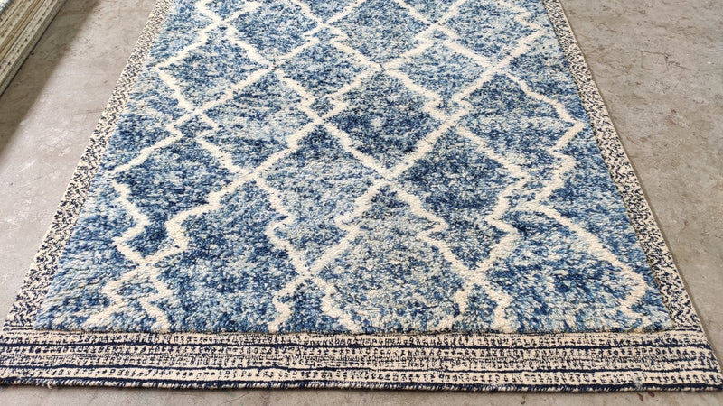 Iben Hjejle 5x7.6 Blue Hand-Tufted Rug | Banana Manor Rug Company