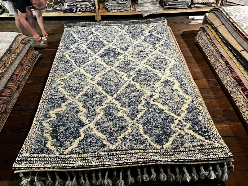 Iben Hjejle 5x7.6 Blue Hand-Tufted Rug | Banana Manor Rug Company