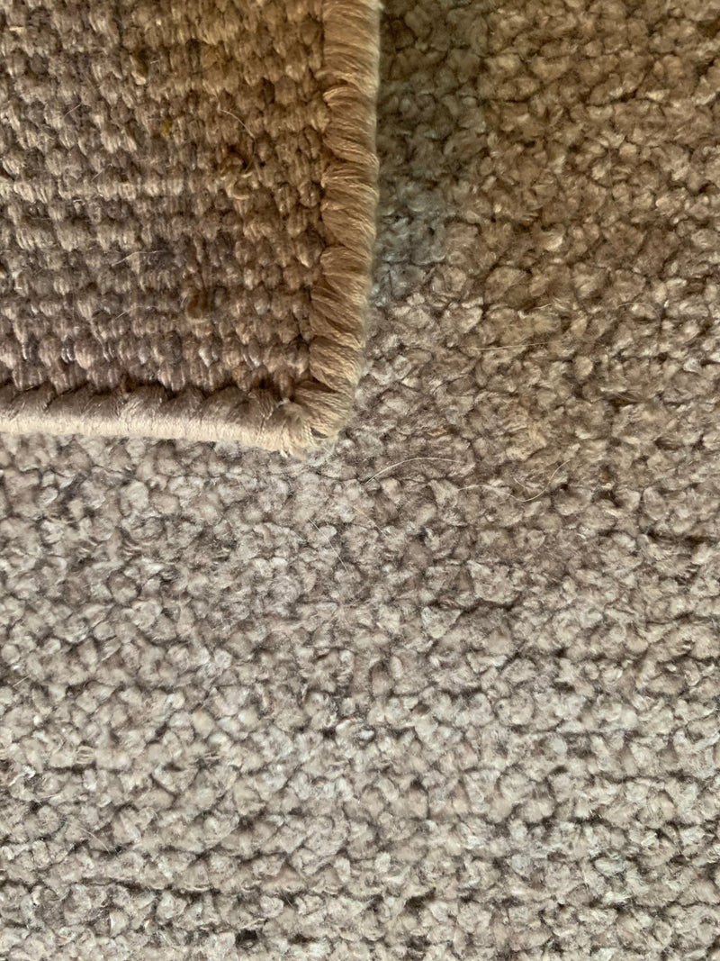 Infinite Interior Possibilities Gray and Off White Handwoven Textured Rug | Banana Manor Rug Company