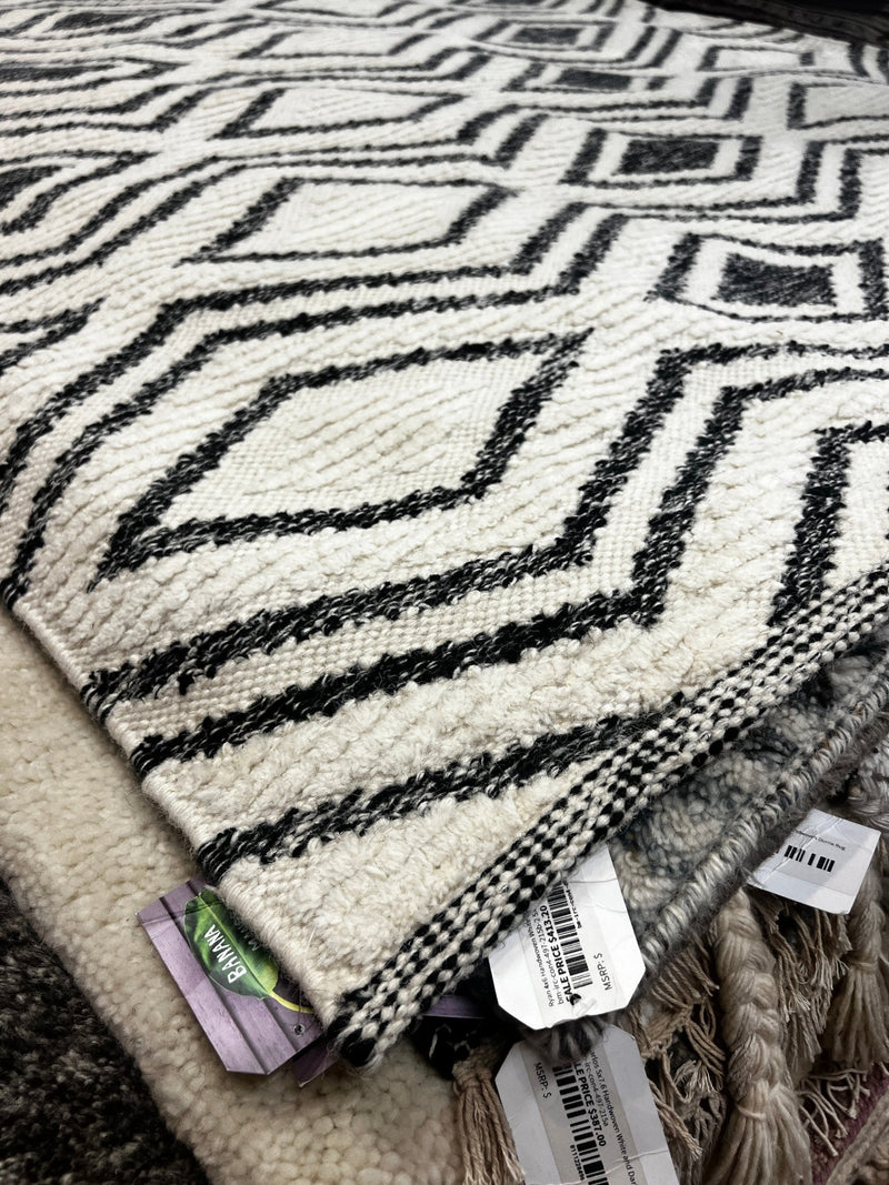 Jack Burton 5.3x8.3 Handwoven Black and White Moroccan Style Diamond Rug | Banana Manor Rug Company