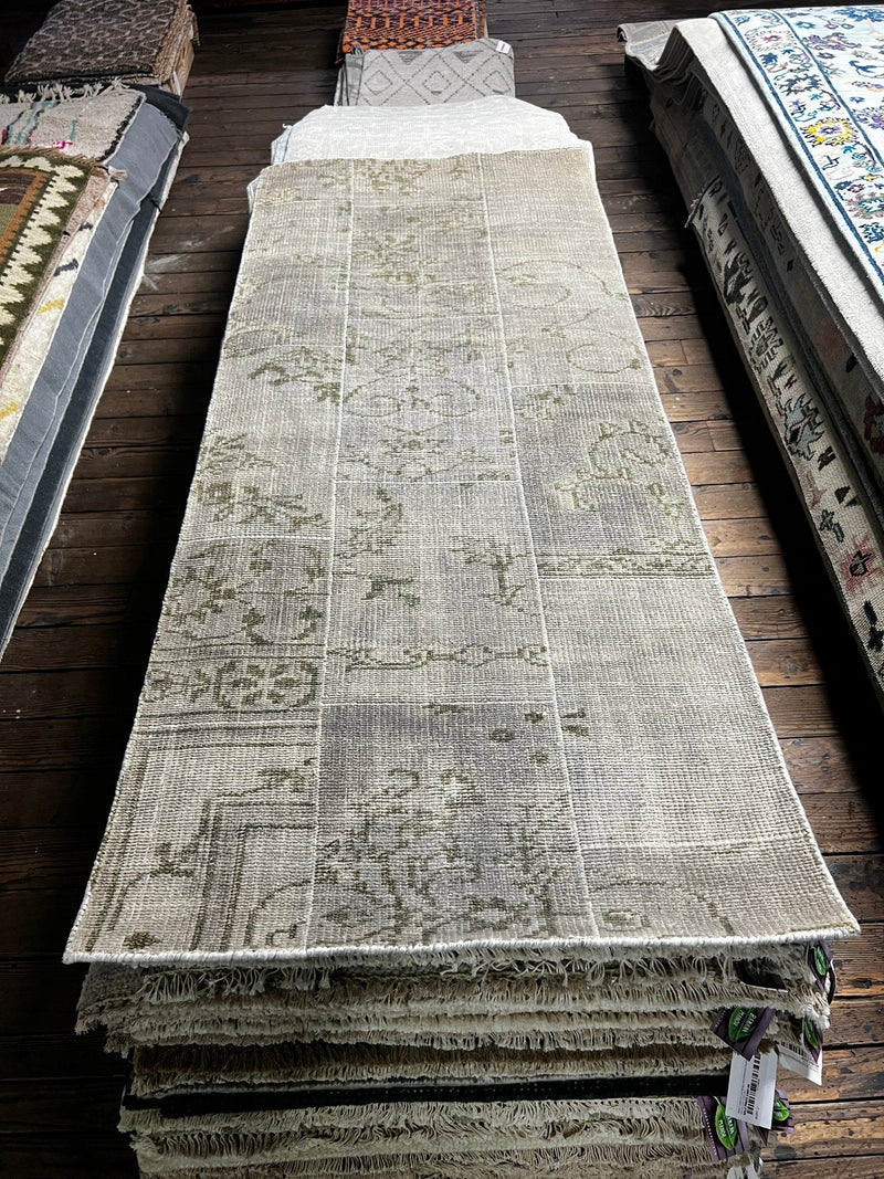 Jan Showers 2.6x6.9 Silver and Grey Patched Weave Hand-Knotted Oushak Runner | Banana Manor Rug Factory Outlet