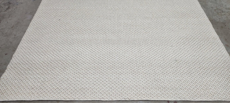 Jane Wiseman Handwoven Wool Durrie Ivory Loop 6.9x9 | Banana Manor Rug Company