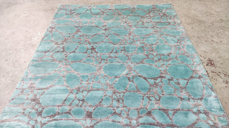 Jasper Youngblood 5x7.9 Greenish Blue Hand-Knotted Viscose Rug | Banana Manor Rug Company