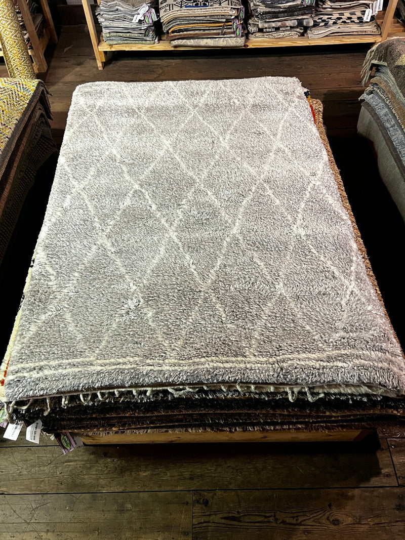 John Gadsby 4x6 Hand-Knotted Grey and Ivory Moroccan Style | Banana Manor Rug Factory Outlet