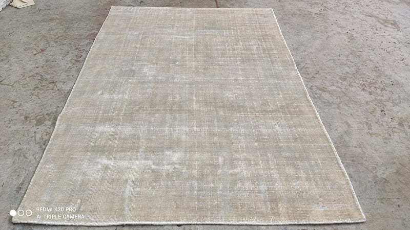 Johnny Doe 2.9x6/2.9x11.9/4x6/5.3x7.6 Beige Tip Sheared Handwoven Viscose Rug | Banana Manor Rug Company