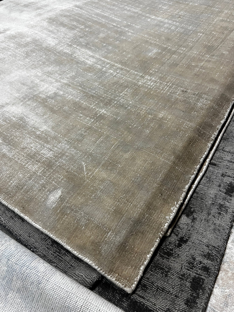 Johnny Doe 2.9x6/2.9x11.9/4x6/5.3x7.6 Beige Tip Sheared Handwoven Viscose Rug | Banana Manor Rug Factory Outlet