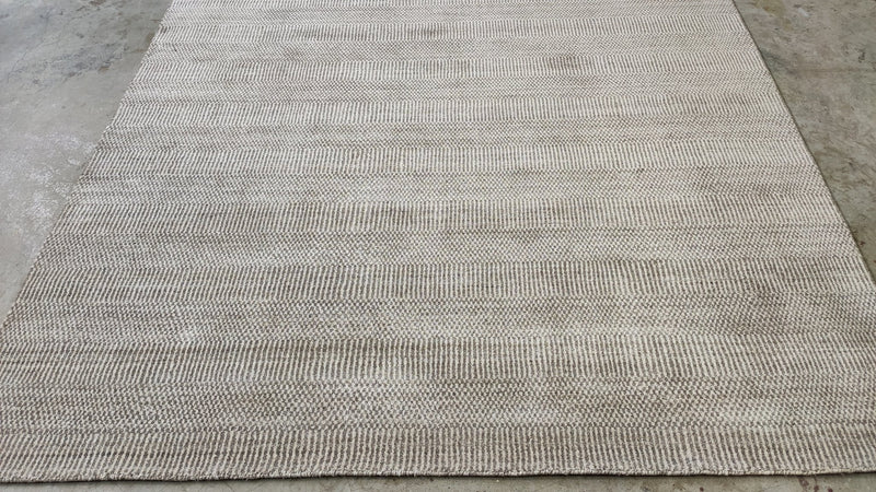 Kayla Loves Phil 6.6x9.6 Silver Handwoven Viscose Rug | Banana Manor Rug Company