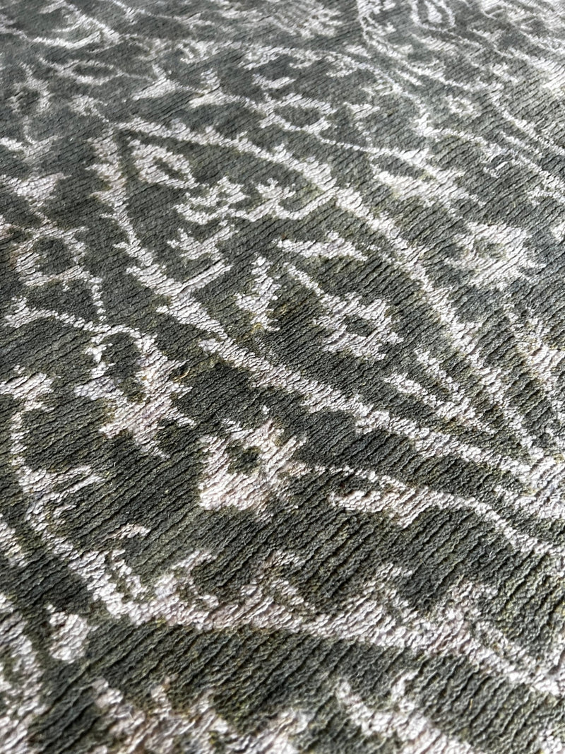 KJ Apa Dark Green and Grey 8x10 Hand-Knotted Modern Tibetan | Banana Manor Rug Factory Outlet