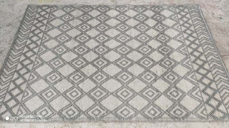 Laos Grey and White Diamond Handwoven Durrie Rug (Multiple Sizes) | Banana Manor Rug Company