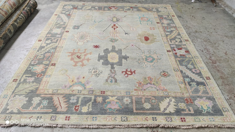 Laurel 8x10 Hand-Knotted Grey Oushak Rug | Banana Manor Rug Company