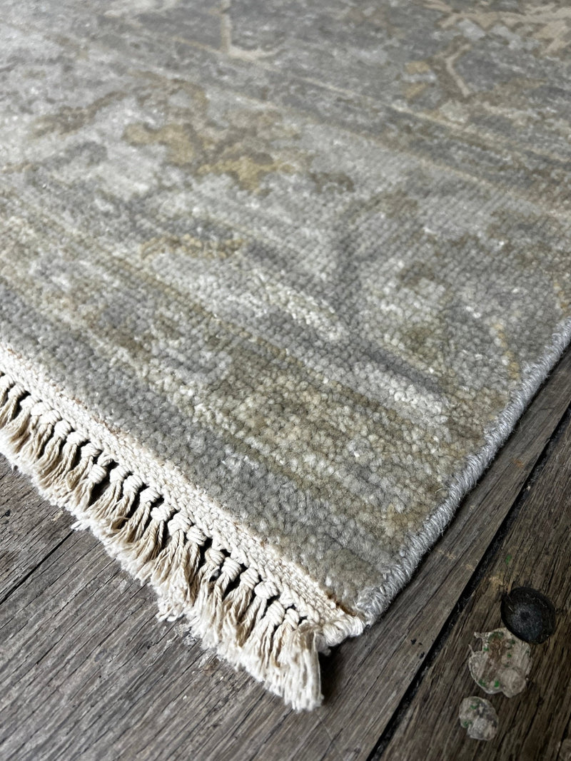 "Lieke" Grey Hand-Knotted Oushak Sample 8x10 | Banana Manor Rug Company