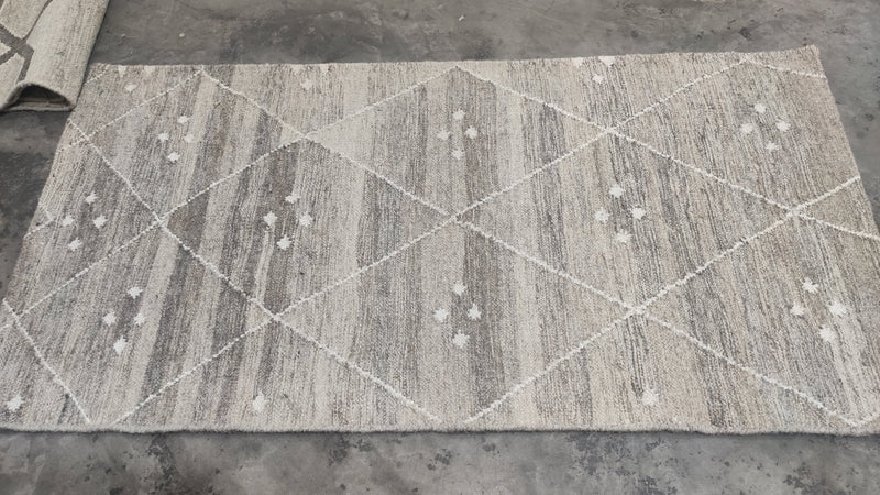 Lil' Ruggiez 3x5 Natural Geometric Durrie Rug (assorted Colors) | Banana Manor Rug Factory Outlet