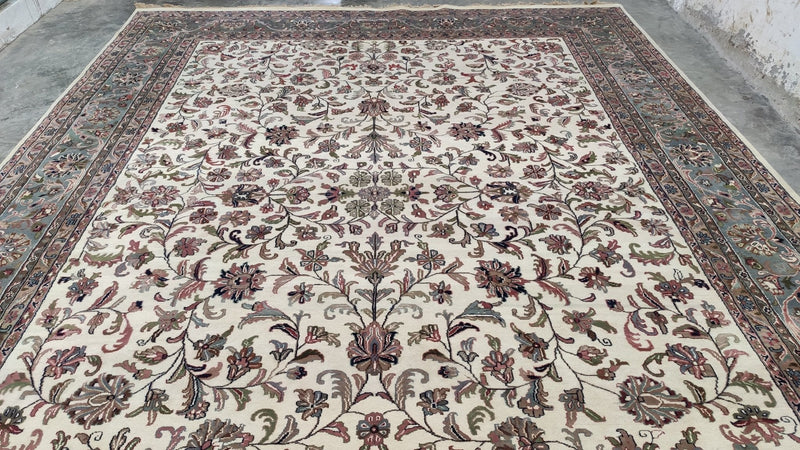 Lina 9.6x12.6 Ivory Hand-Knotted Oriental Rug | Banana Manor Rug Company