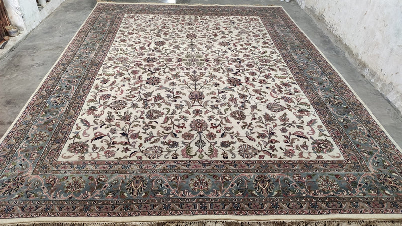 Lina 9.6x12.6 Ivory Hand-Knotted Oriental Rug | Banana Manor Rug Company