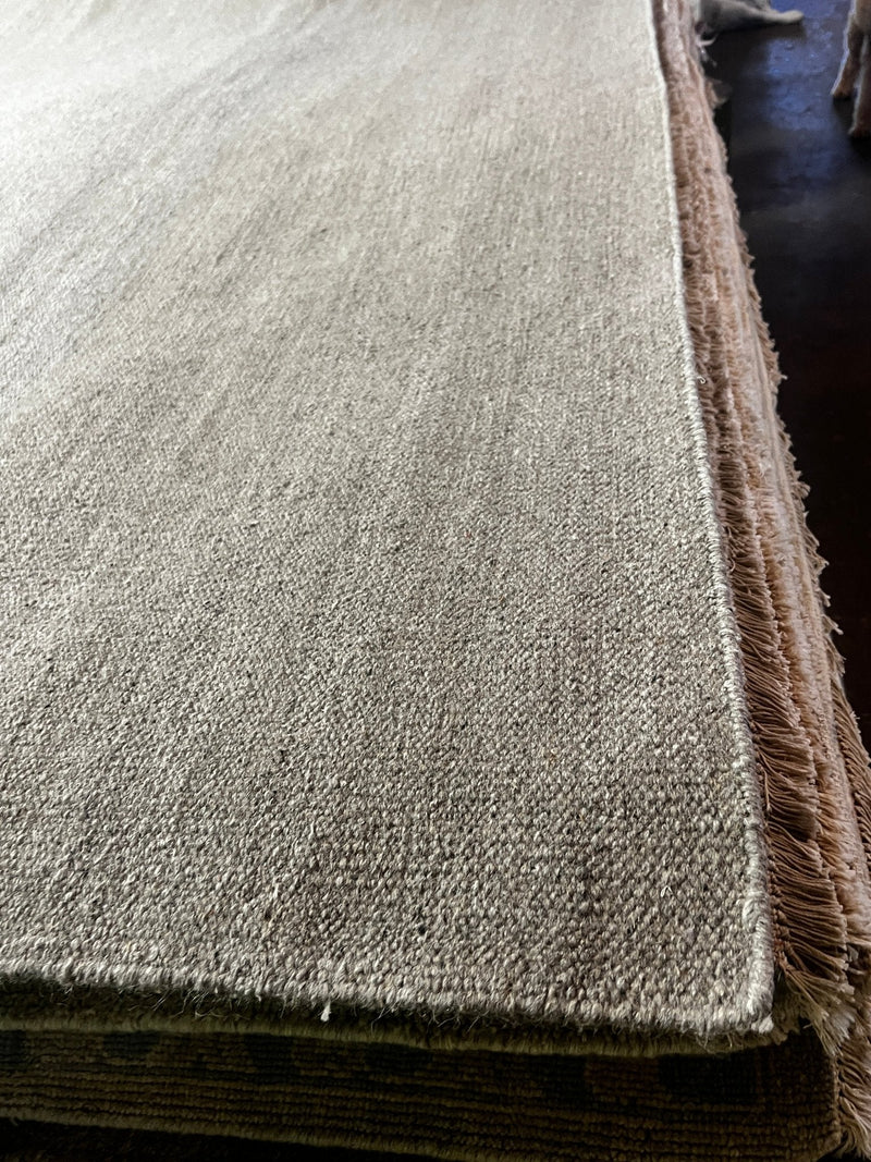 Linus Jackson Grey Handwoven Pet Yarn Durrie Rug (Multiple Sizes & Styles) | Banana Manor Rug Factory Outlet