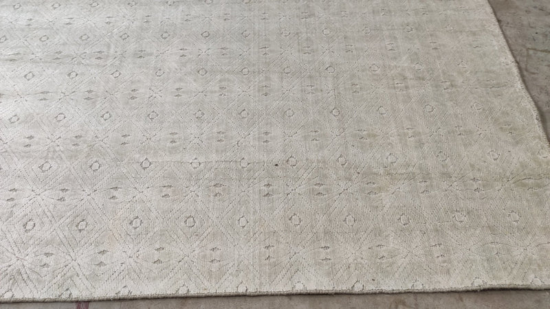 Lucille Austero 8x10 Silver Handwoven Rug | Banana Manor Rug Company