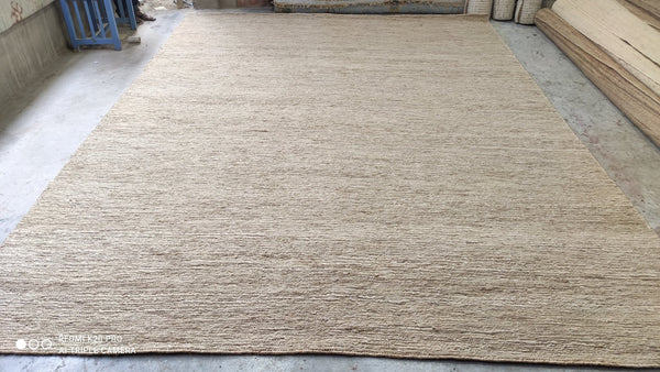 Madre 9.9x13 Handwoven Natural Jute Soumak Rug | Banana Manor Rug Company