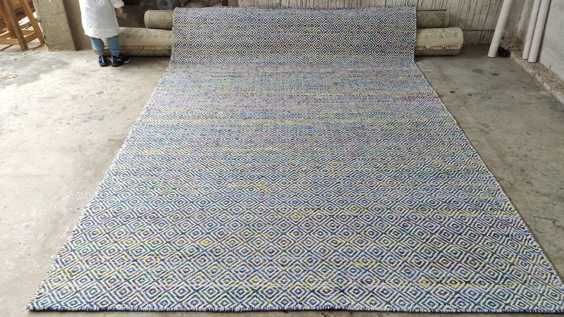 Mae "Maeby" Fünke 6.6x9.6 Modern Handwoven Rug | Banana Manor Rug Company