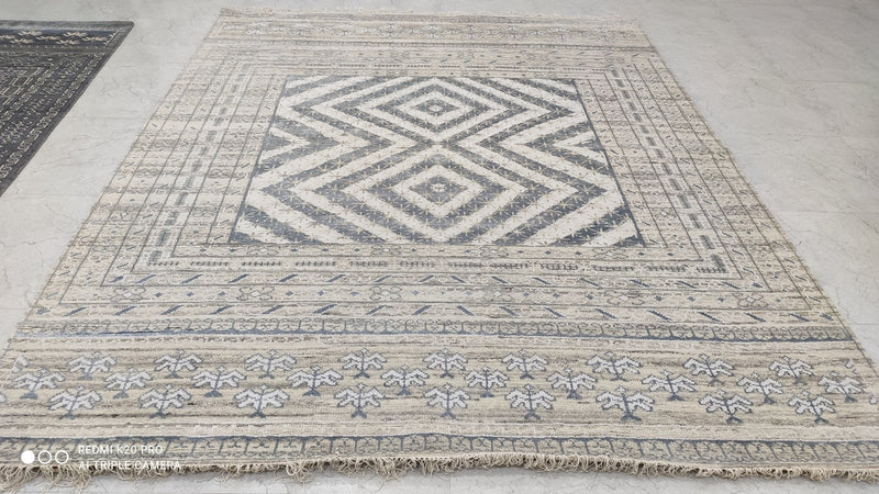 Maisie 8.3x10.3 Hand-Knotted Ivory Oushak Rug | Banana Manor Rug Company