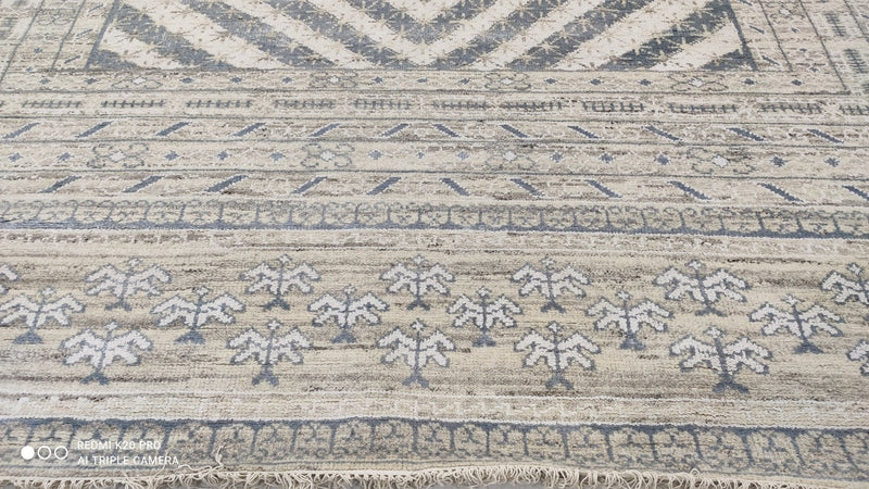 Maisie 8.3x10.3 Hand-Knotted Ivory Oushak Rug | Banana Manor Rug Company