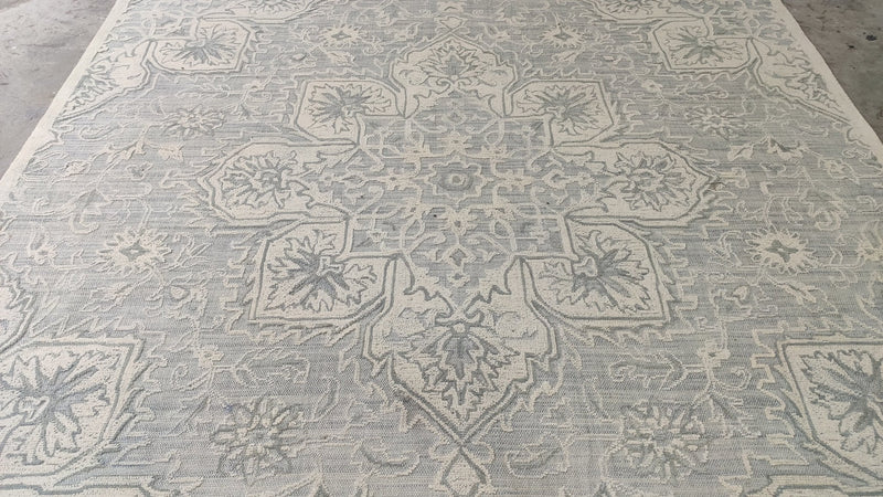 Mama Mia Ivory and Blue Hand-Tufted Rug 9x12 | Banana Manor Rug Company