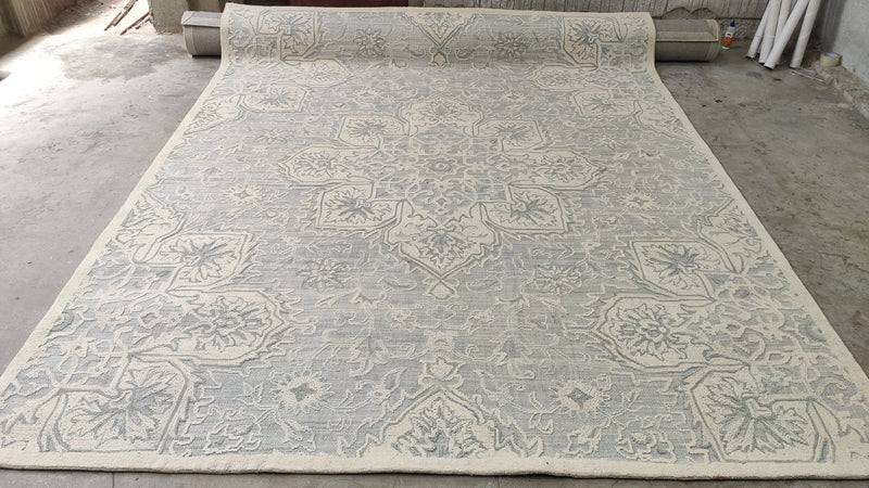 Mama Mia Ivory and Blue Hand-Tufted Rug 9x12 | Banana Manor Rug Company