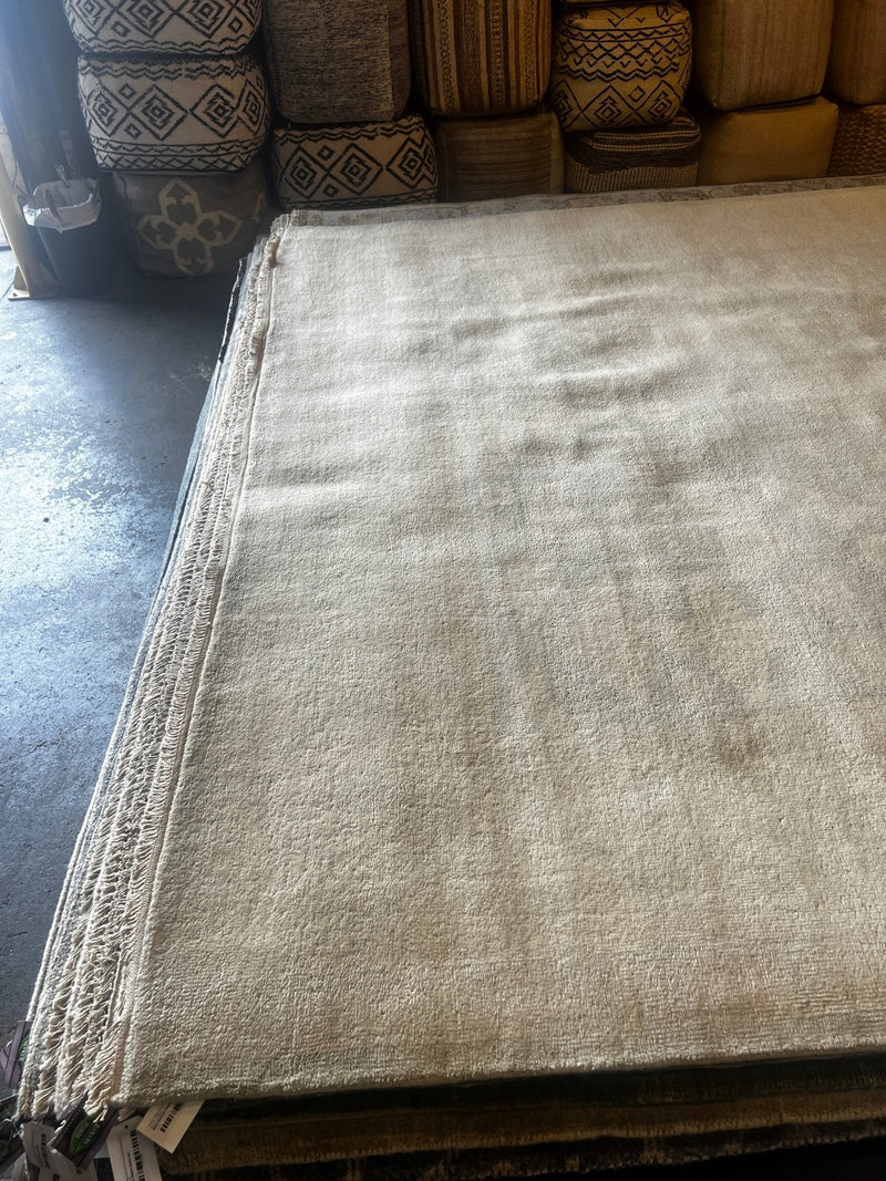 Margarita Levieva Hand-Knotted Oushak Rug Light Green and Beige 9x12 | Banana Manor Rug Company