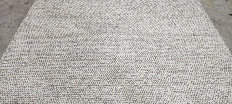 Maria Barrell Handwoven Wool Durrie Natural Grey Loop Ball 6.6x9.6 | Banana Manor Rug Company