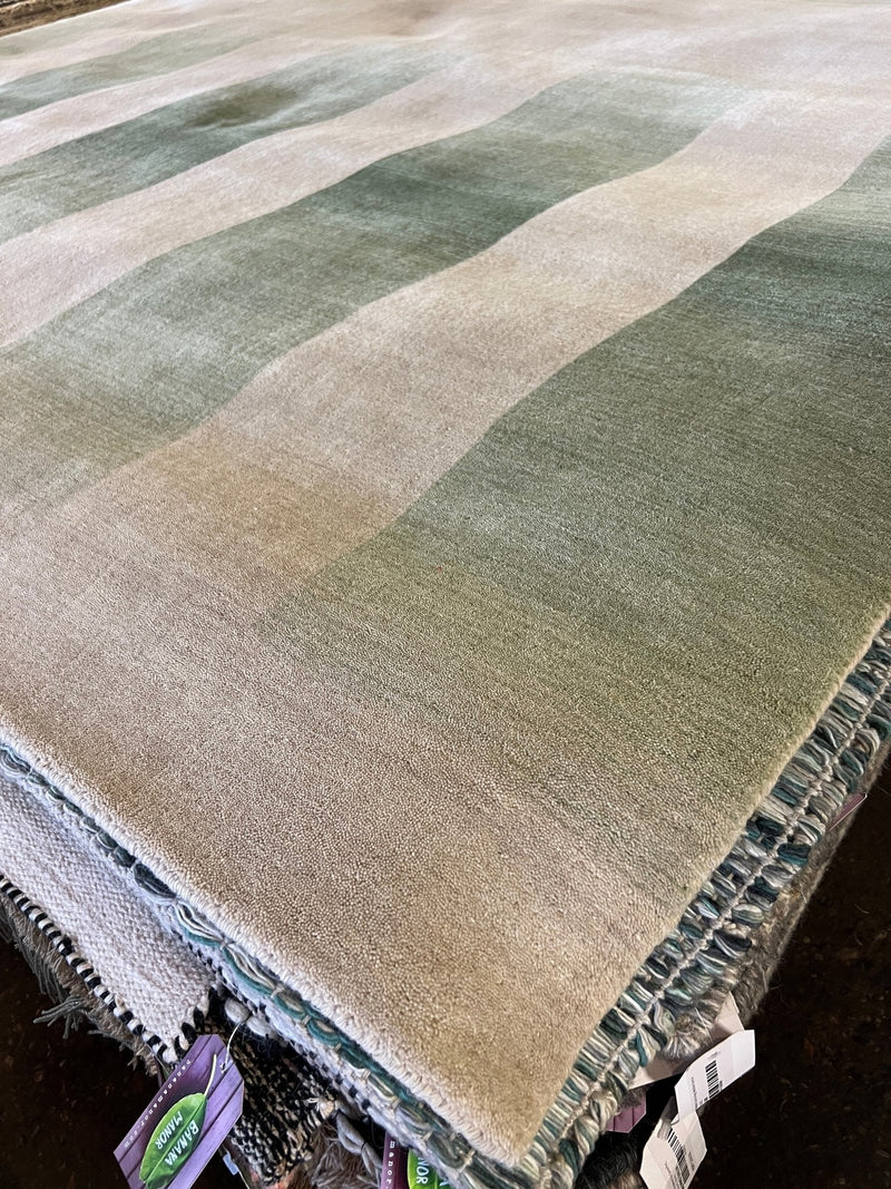 Marian 8x11 Ivory and Green Handwoven Modern Rug | Banana Manor Rug Company