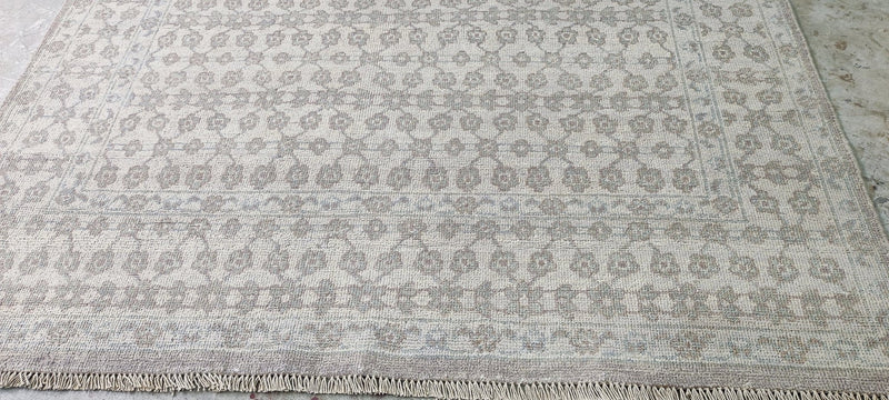 Marie Flanigan Silver and Grey Hand-Knotted Lichi Rug 6x8.9 | Banana Manor Rug Company