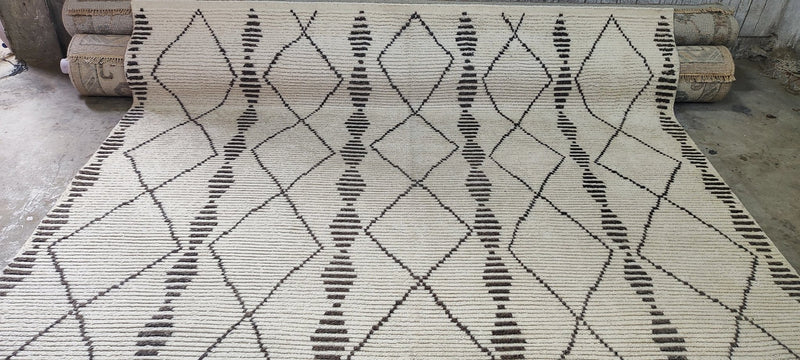 Martin Henderson Hand-Knotted Ivory and Brown Modern 8.0X9.6 | Banana Manor Rug Company