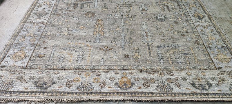 Meredith Ellis Grey and Tan Hand-Knotted Oushak Rug 8x10 | Banana Manor Rug Company