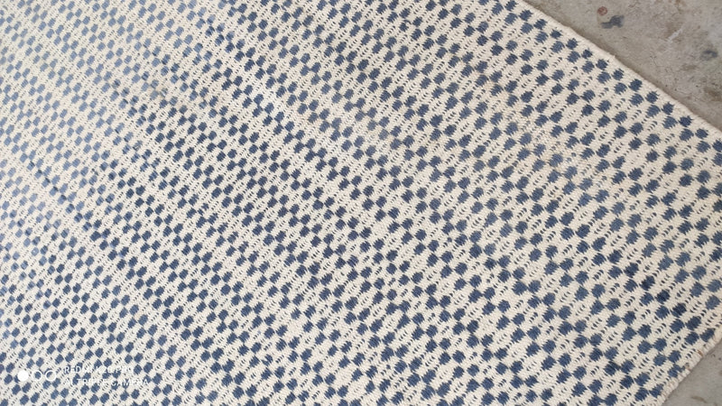 Moderno 5.3x8 Handwoven Diamond Blue and White Durrie Rug | Banana Manor Rug Company