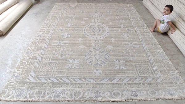 Natali Broods 7.9x8.6 Beige Hand-Knotted Oushak Rug | Banana Manor Rug Company