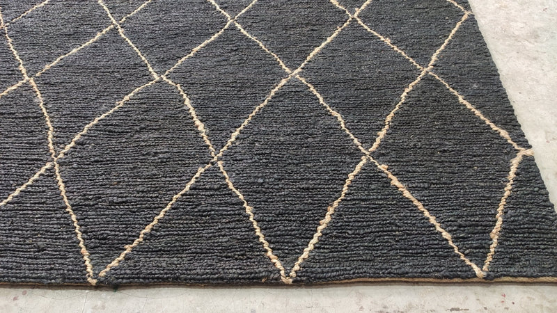 Nerina 8x10 Black Modern Handwoven Jute Rug | Banana Manor Rug Company