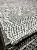 Oscar George Bluth 4x6 Natural Handwoven Rug | Banana Manor Rug Company