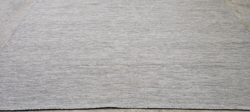 Pat Sajak 9x12 Grey Handwoven PET Yarn Rug | Banana Manor Rug Company