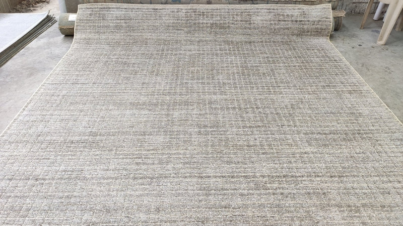 Paul McBartney 8.6x11.6 Grey Handwoven Cubed Rug | Banana Manor Rug Company