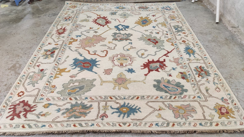 Payton 8x10.3 Hand-Knotted Off White Oushak Rug | Banana Manor Rug Company