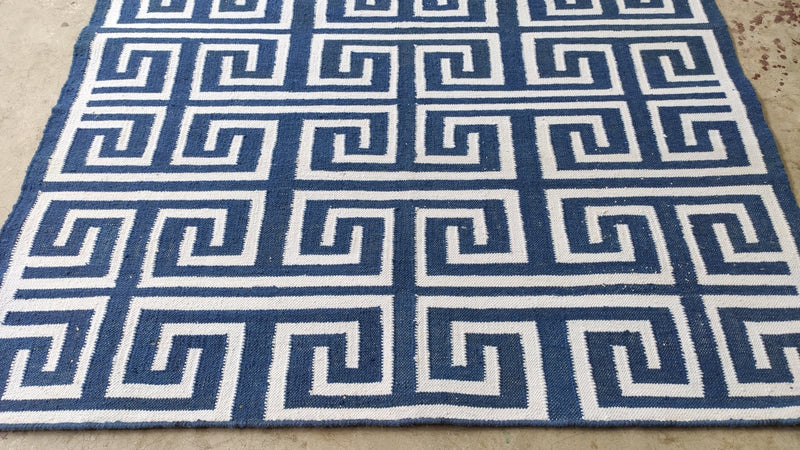 PeeWee 5.3x7.9 Ivory and Blue Geometric Greek Key Durrie Rug | Banana Manor Rug Company