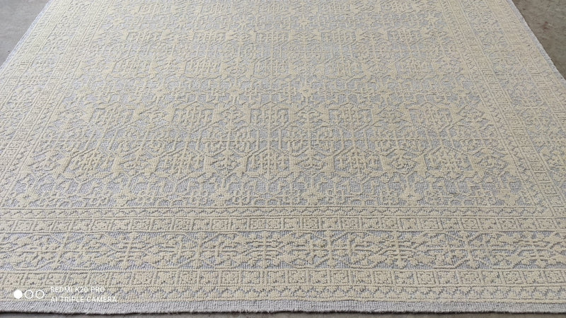 Pernell 8.9x12 Ivory and Silver Hand-Knotted Modern Rug | Banana Manor Rug Company