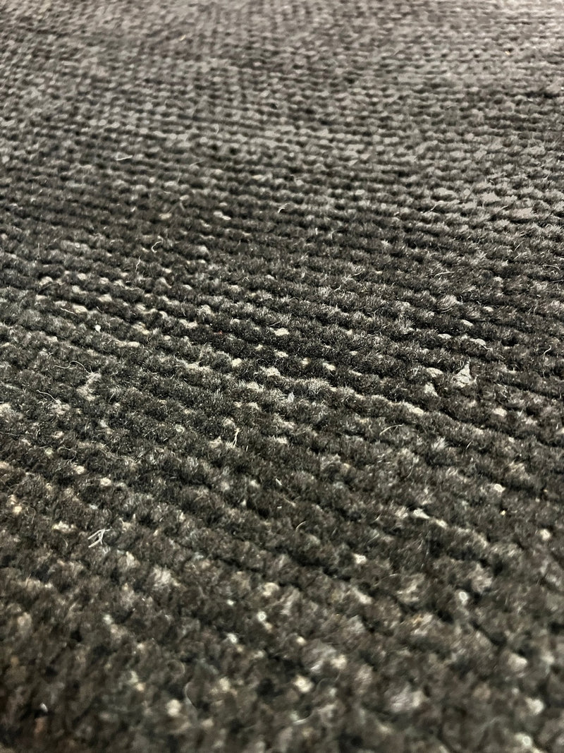 Phillip Gray 5.6x7.6 Dark Grey Handwoven Rug | Banana Manor Rug Company