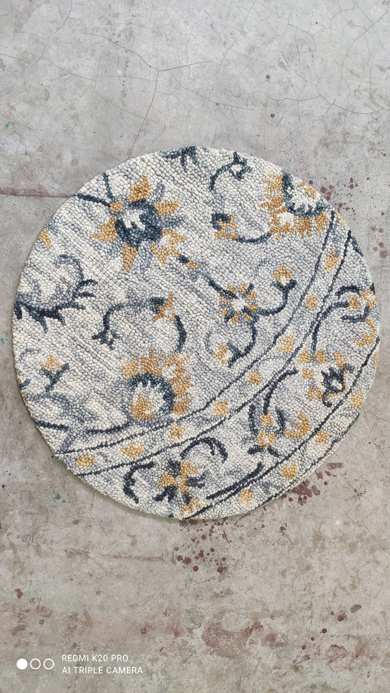 Ray Stephens 3x3 Modern Round Hand-Tufted Rug | Banana Manor Rug Company