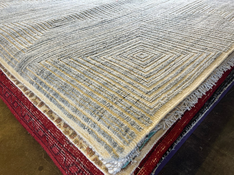 Roberto Hand-Knotted 9.3x12.6 Rug | Banana Manor Rug Company